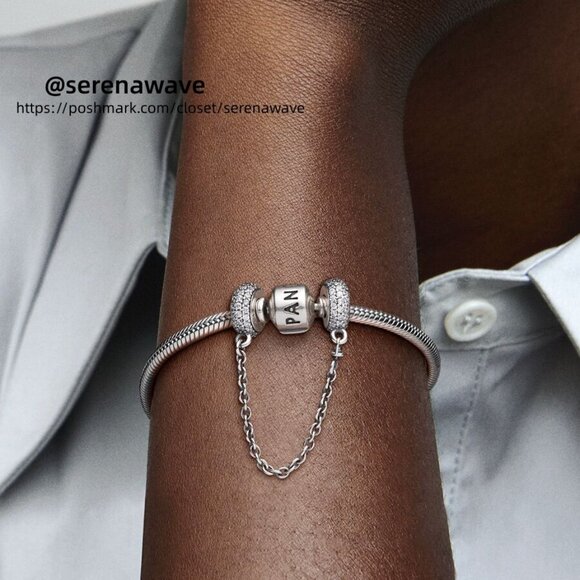 Pandora Sparkling Pavé Safety Chain Charm - Picture 2 of 2